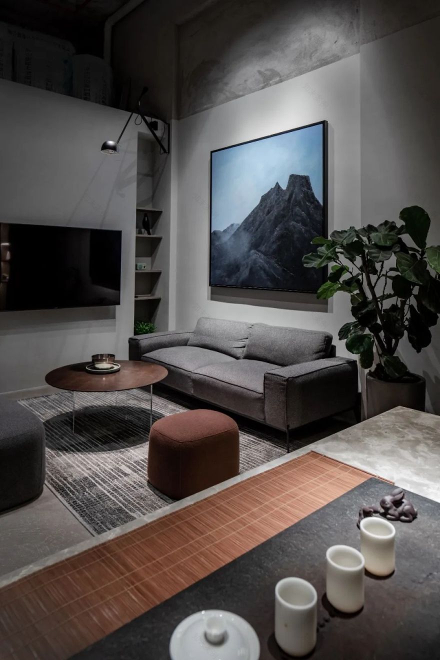 《无》极简空间,灵动镜面,打造办公新境界-16