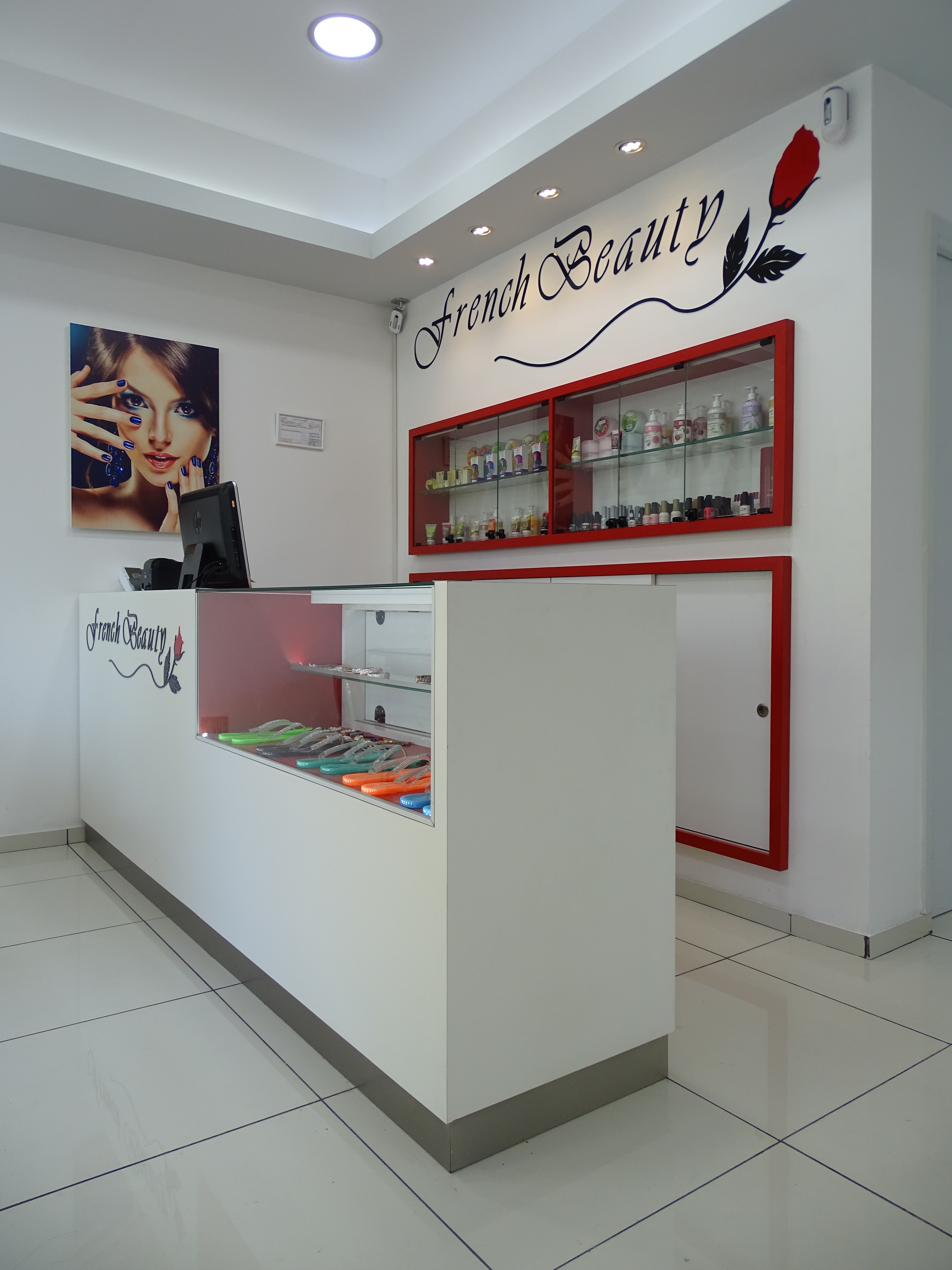 法国美丽之家的购物商城设计-10