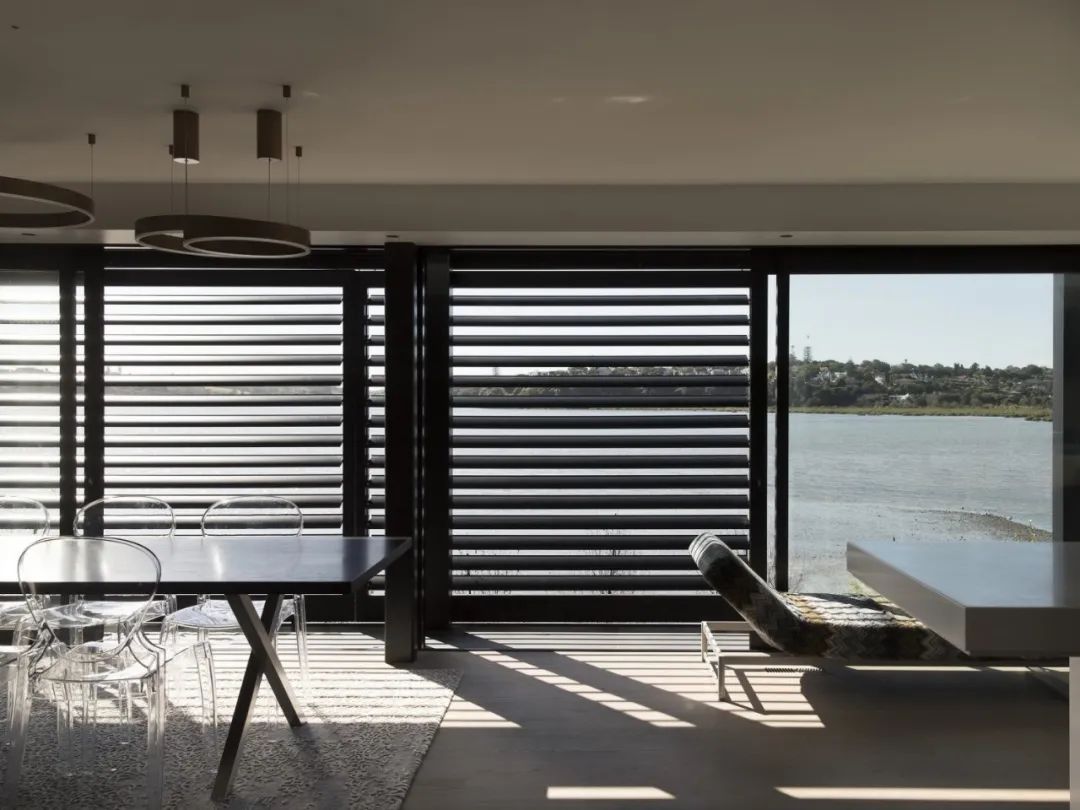 山海之间住宅设计丨新西兰丨Lloyd Hartley Architects-56