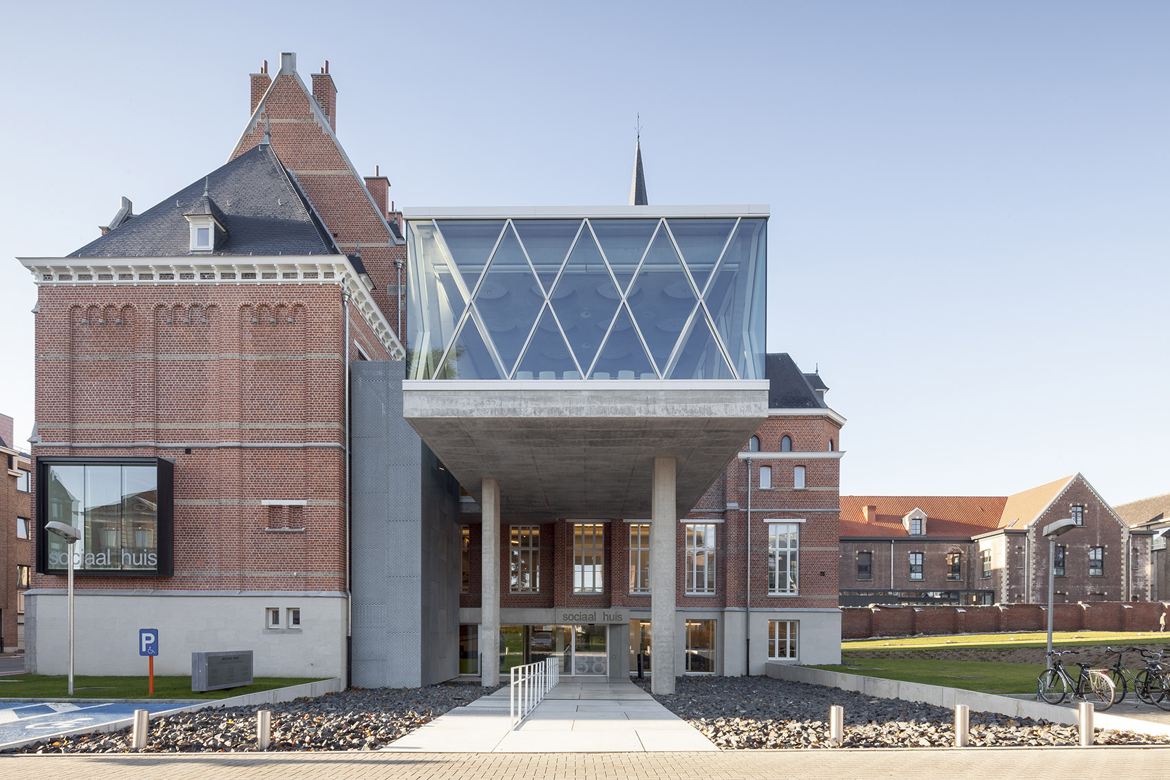 社保办公大楼，比利时 / WAW architects-8