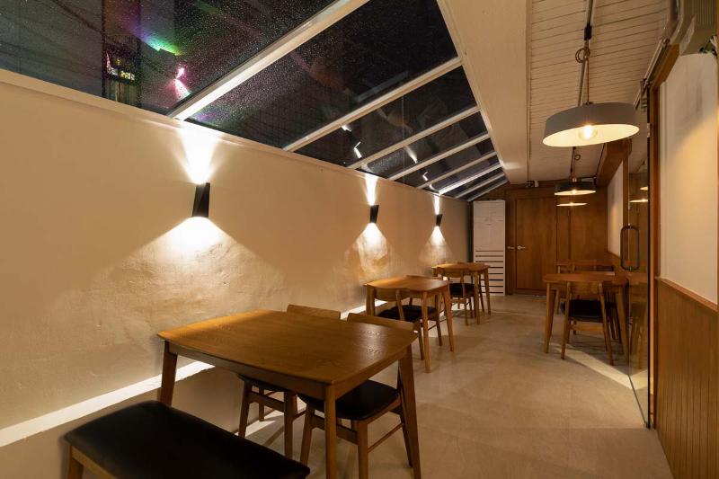 18 坪温馨韩式小屋，品味白色与木质的温暖空间-12