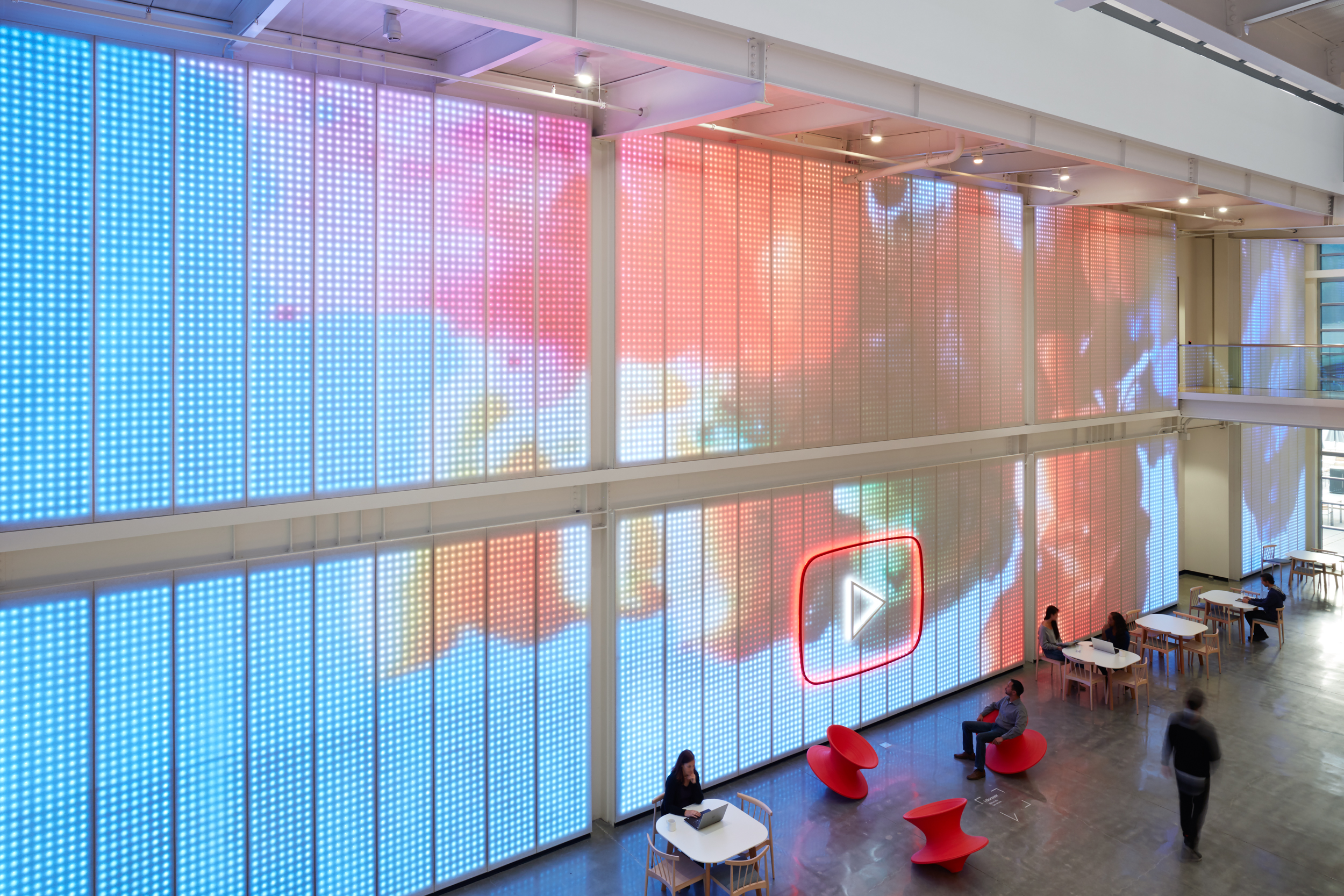 融入数字媒体的 YouTube 总部新 lobby 设计-34