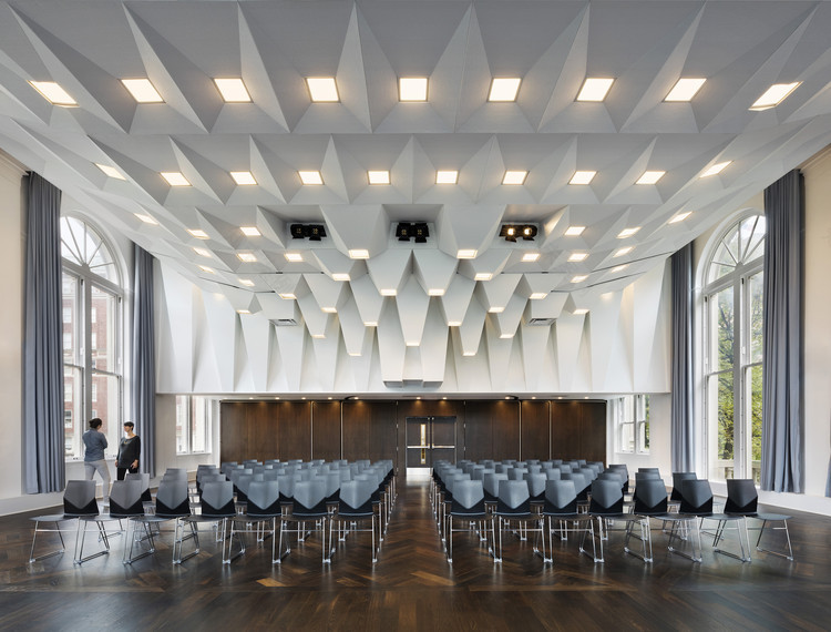 Joseph D. Jamail Lecture Hall LTL Architects-9