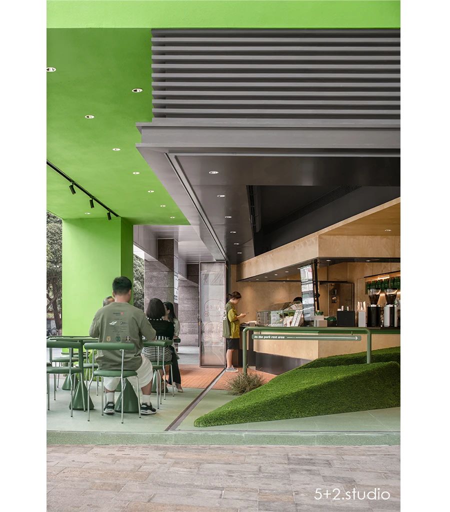斜坡公园·急急脚㗎啡公司(水城MALL)商业空间丨中国佛山丨5 2.studio 设计事务所-15