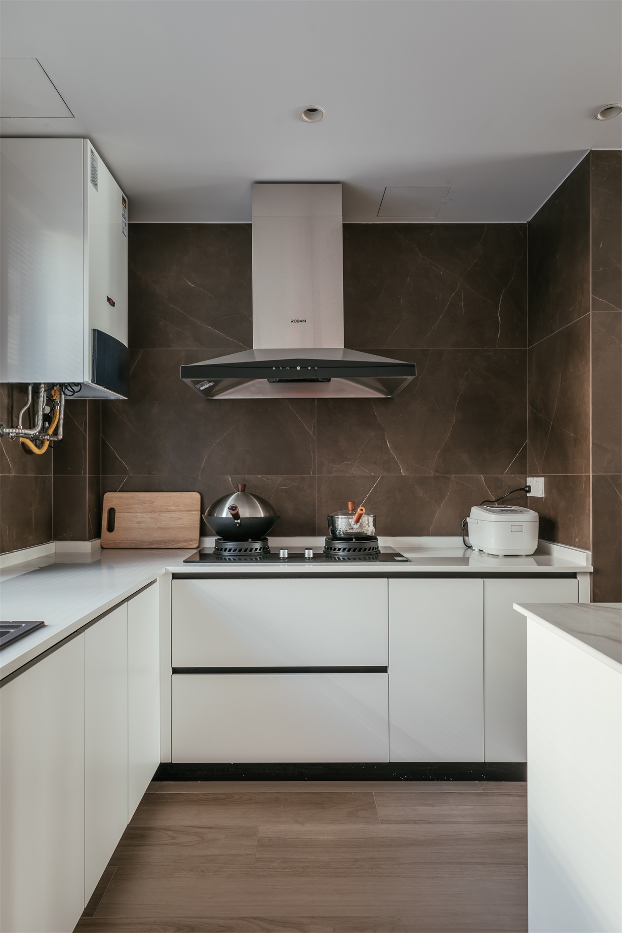 自然纯粹的温暖港湾,肆意生长的家居设计丨中国苏州丨不器空间设计事务所-11