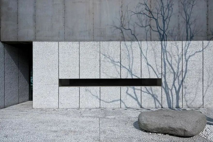 全球最美星巴克,花店、水族馆、百樱共赏-77