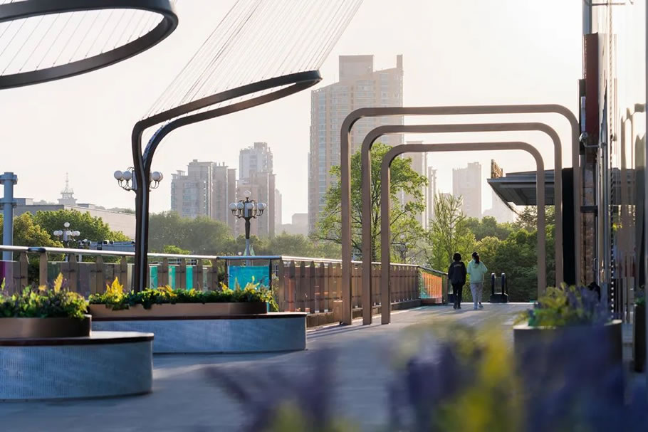 马鞍山金鹰购物中心丨中国鞍山丨麦田景观-47