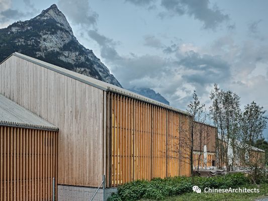 瑞士 Gotthard Rest area 自然风光中的轻型木结构设计-11