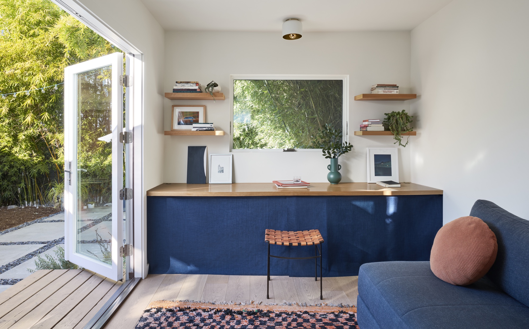 Silverlake Terrace Bungalow Renovation and Extension / ARA-la-18