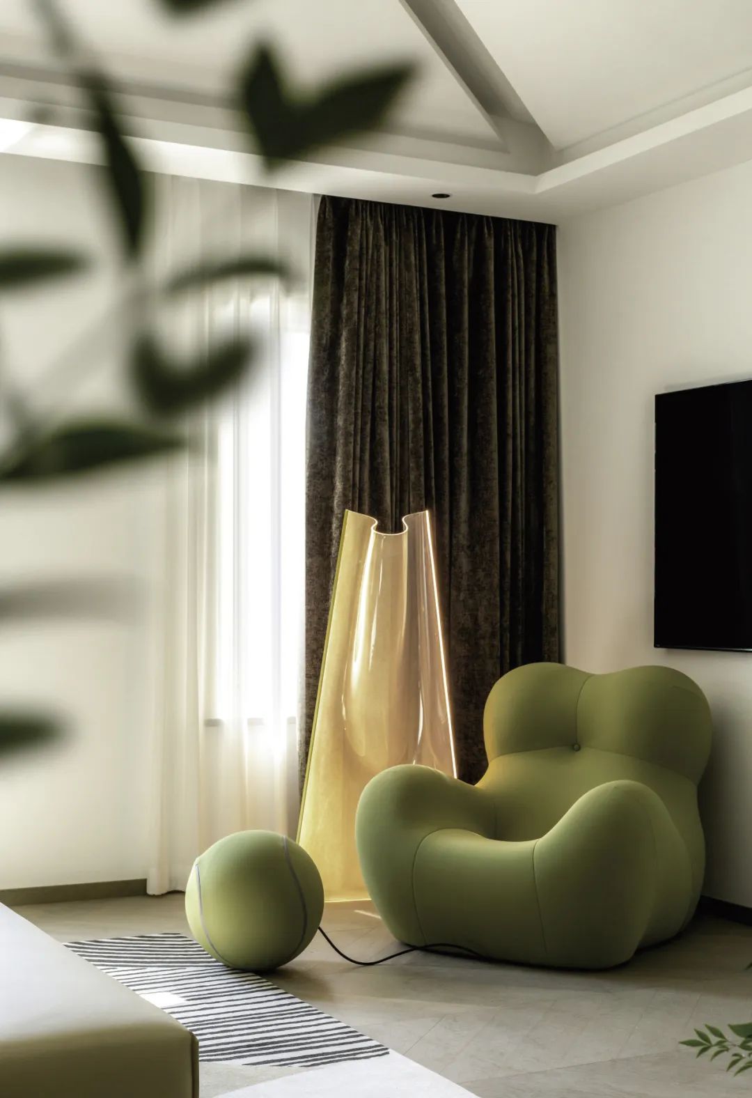 首发 x 此间设计 · 魏成栋 | 舞动的时光-49