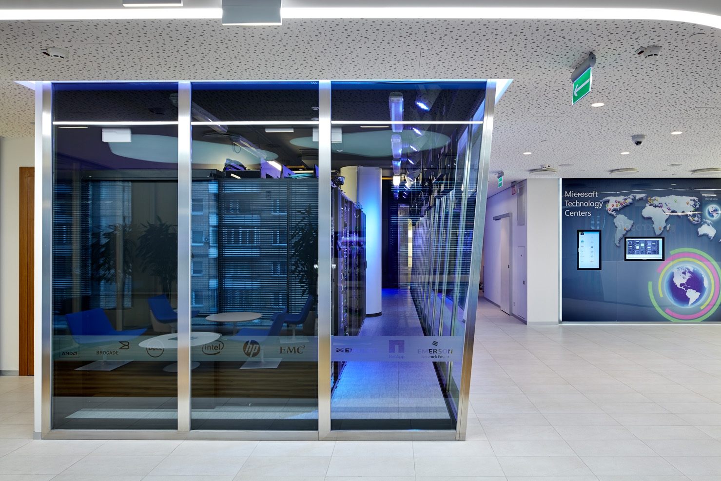 微软技术中心 · 引领行业趋势的创新办公空间设计-5