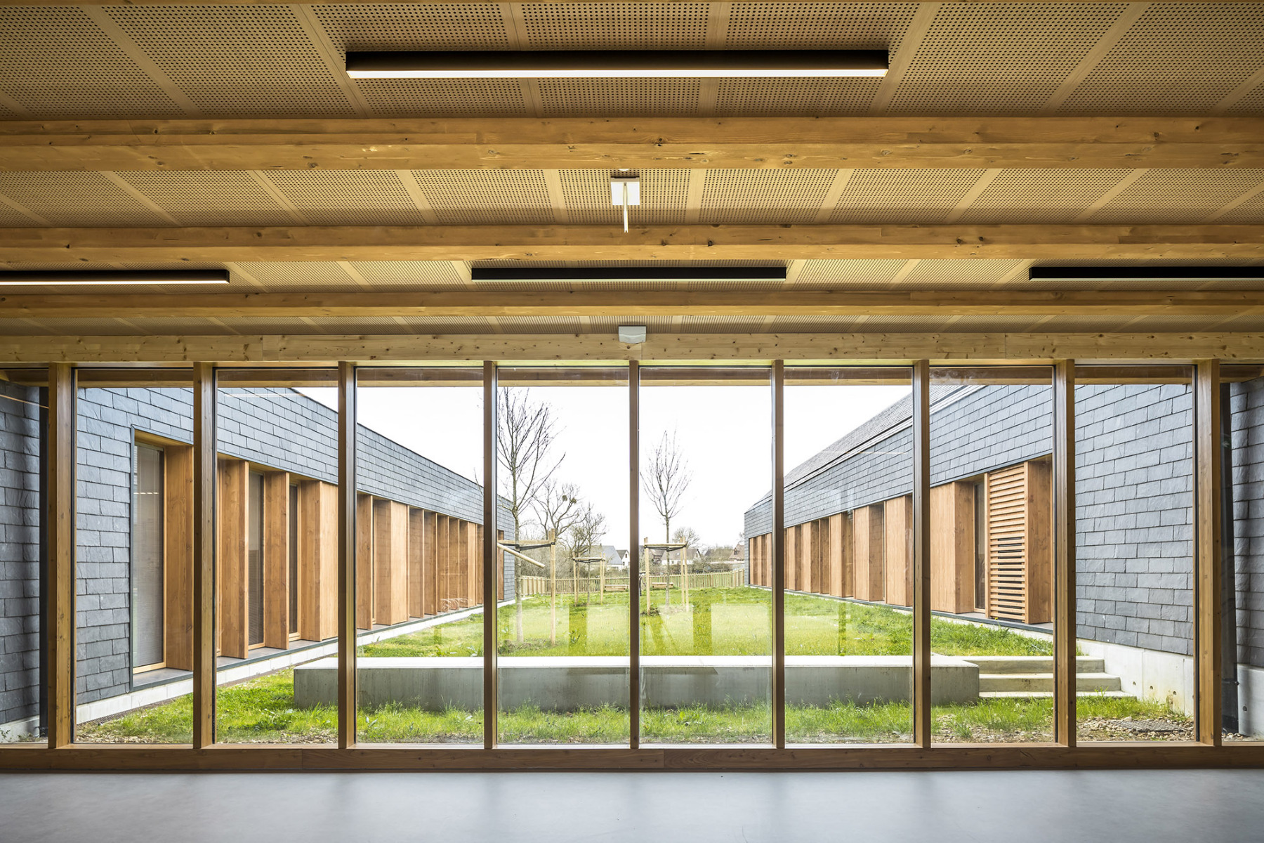 Les Coteau· Fleuris学校建筑丨Hemaa Architectes-38