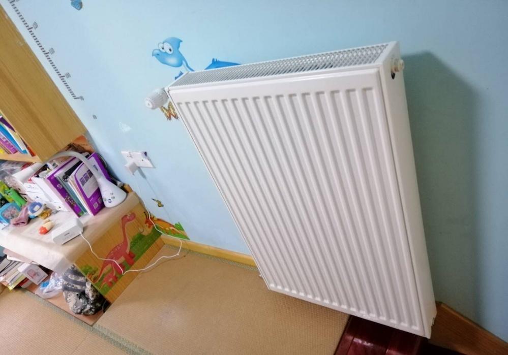 上海奉贤万顺路小区暖气片安装案例-8