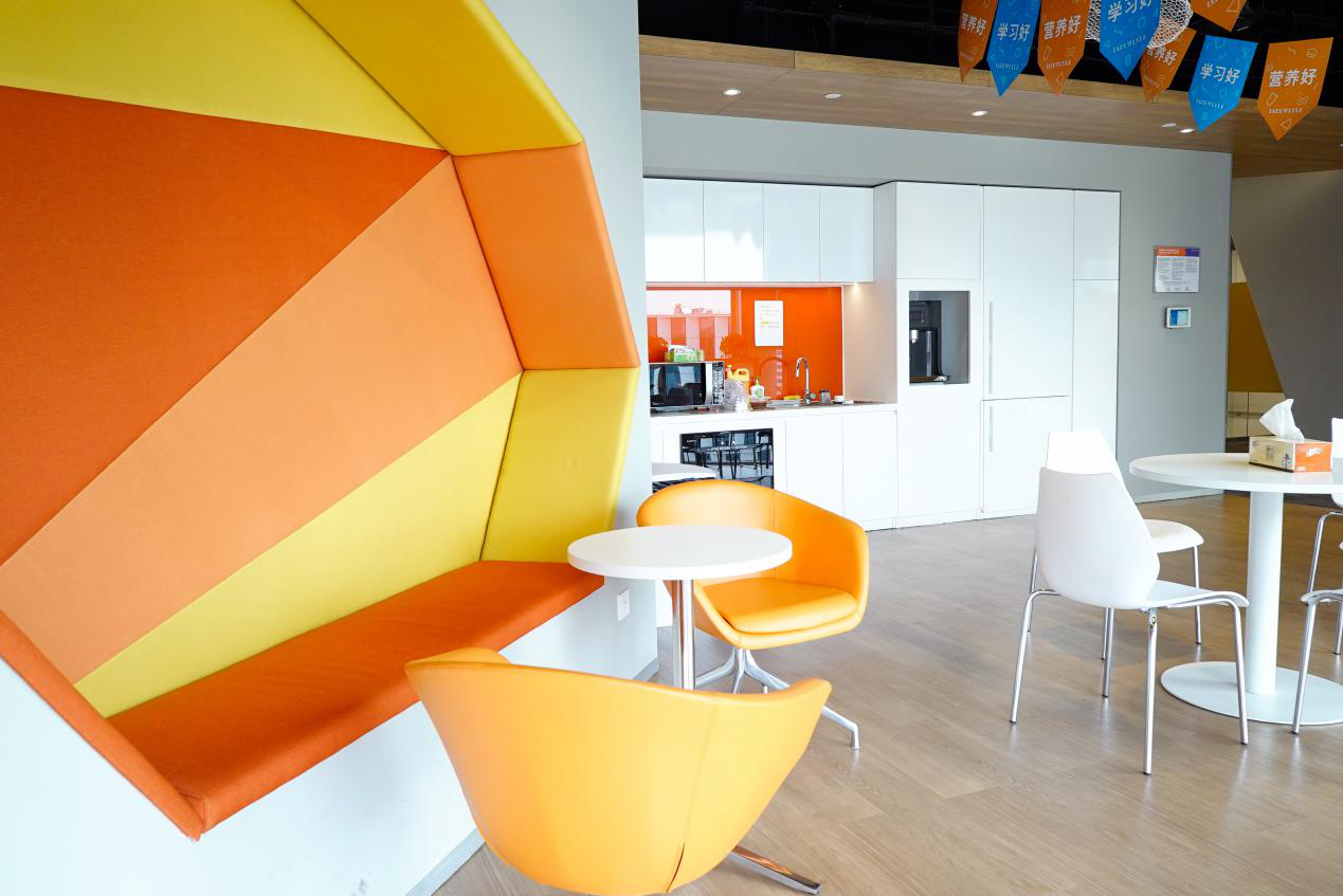 EDS Interior设计  泰莱贸易上海办公楼~开放自由式办公空间-15