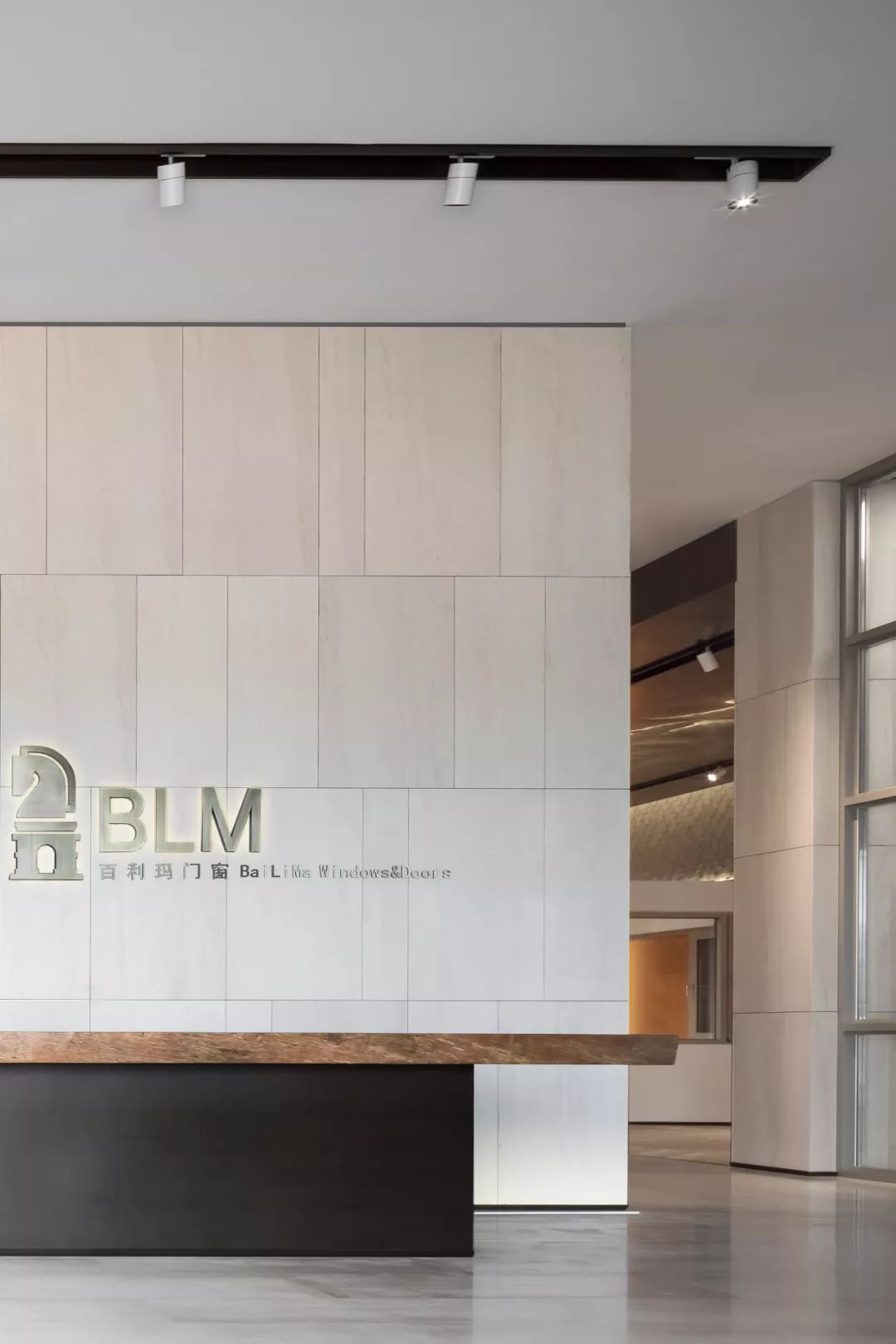 逐窗寻幽 | BLM 门窗展厅的极致美学-16