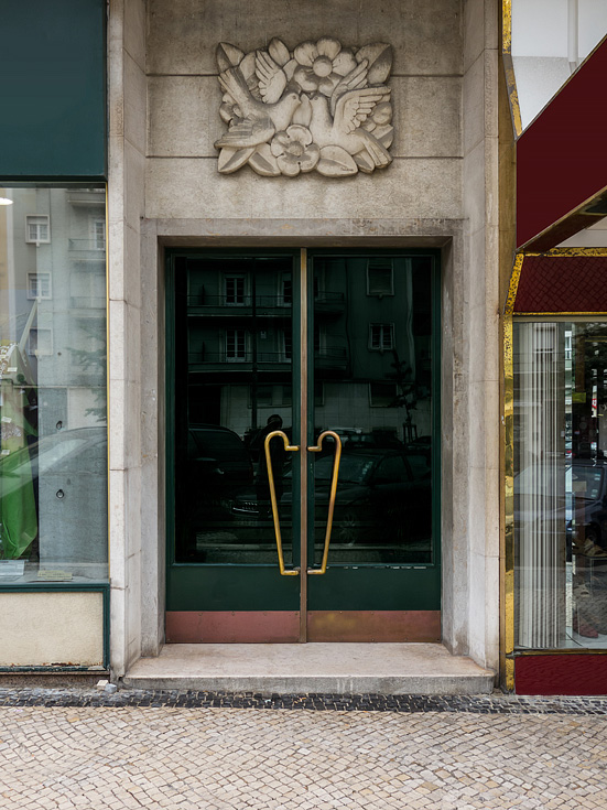 C6 – 门户（依据一般常见语境的意译，因为portals可指门户网站、通道、门户区域等，若这里有特定领域含义，需根据实际情况精准翻译 ） 丨Aurora Arquitectos-13