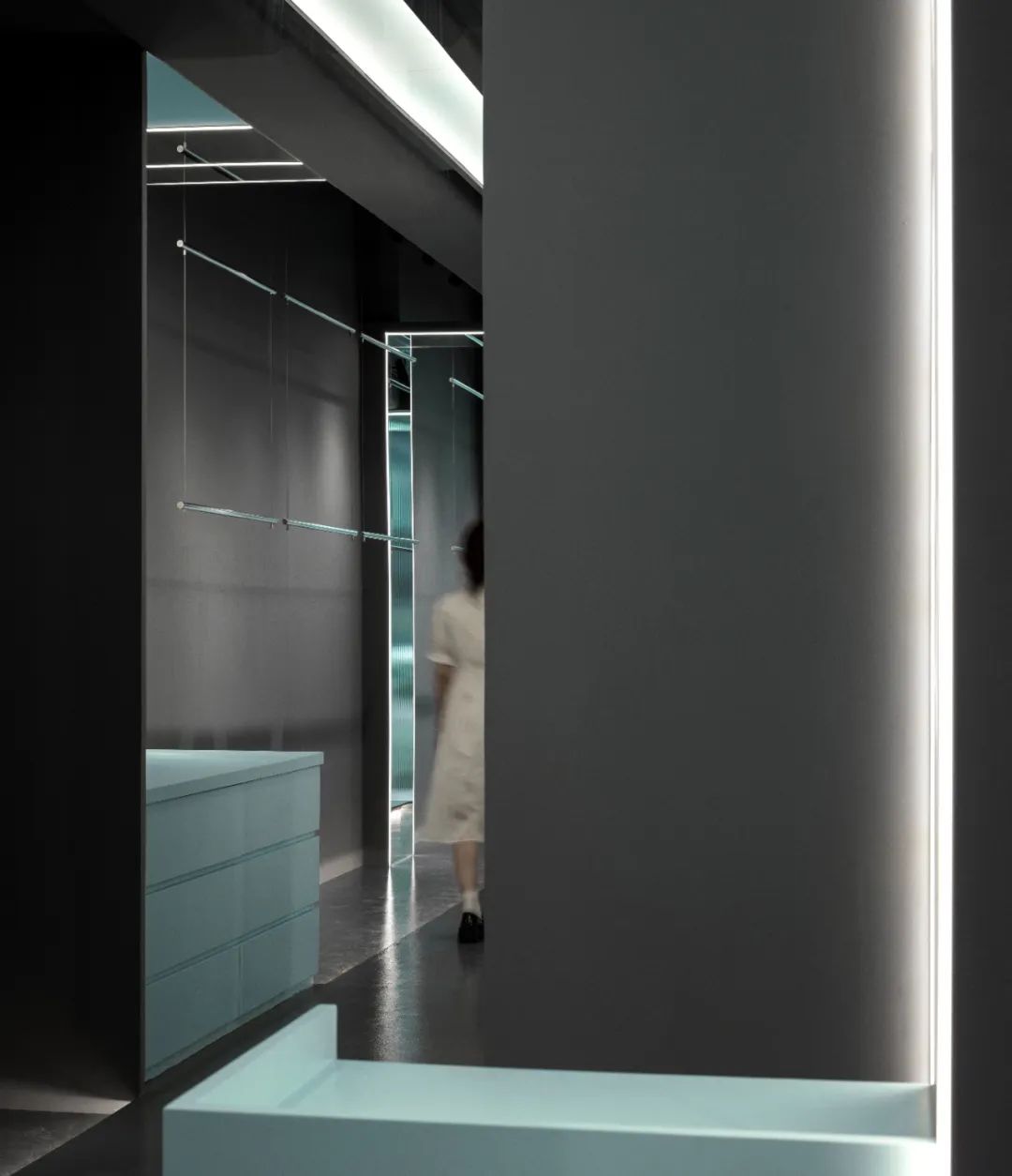 EUS 服装展厅丨中国汕头丨正之佳期建筑设计-23