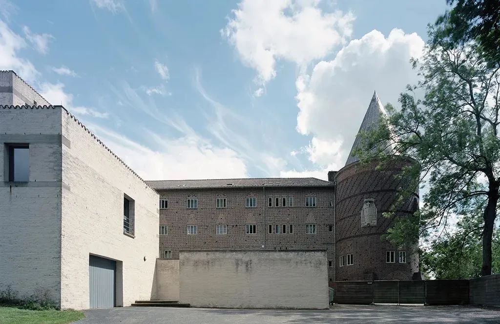 圣本笃修道院教堂和地下圣堂丨中国上海丨多姆·汉斯·范德兰-16