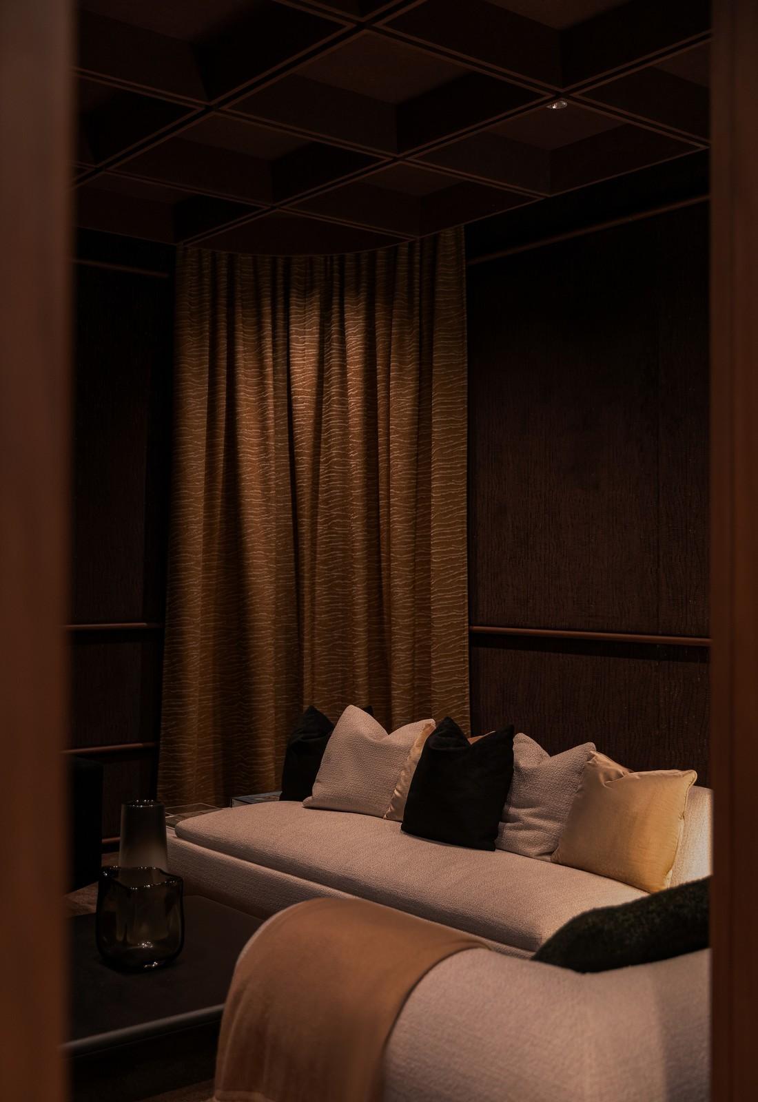 英皇地产The MVP售楼中心丨中国香港丨Oft Interiors-25