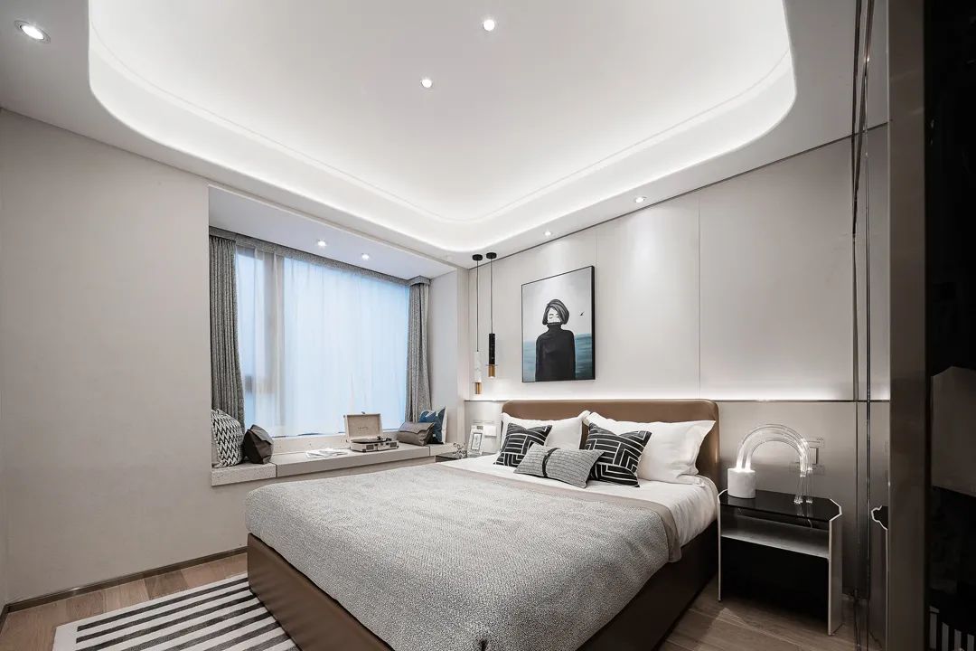 现代轻奢样板间，克莱因蓝演绎极致简约-52