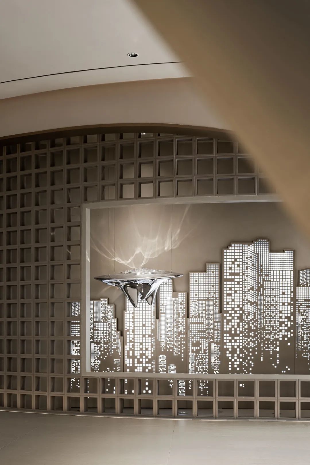 武汉联投花山河售楼处丨中国武汉丨曼图设计-12