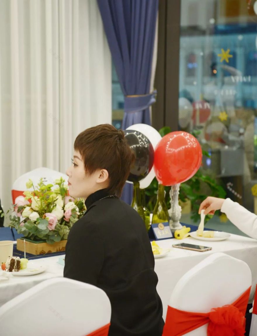 hi3 设计公司私人订制年会盛宴-43