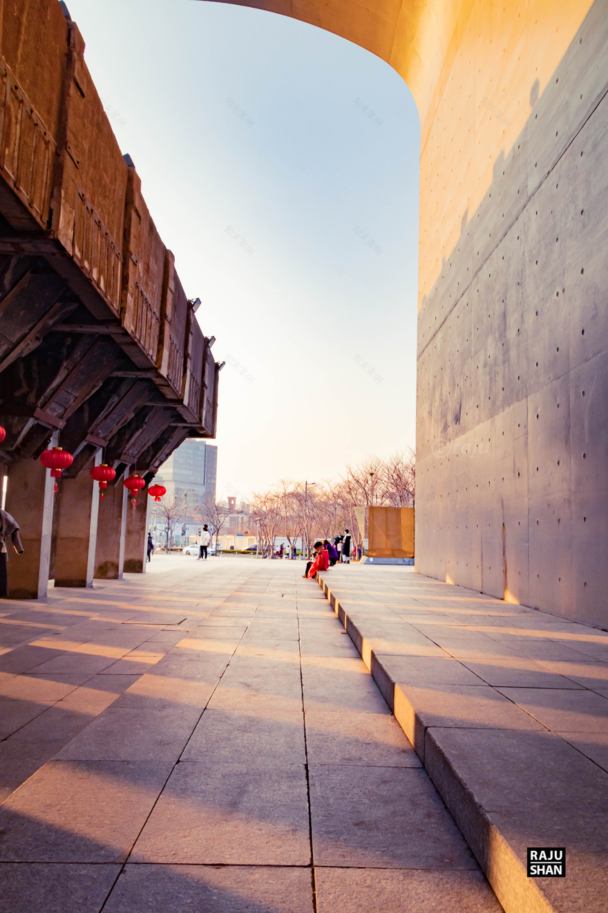 龙美术馆西岸丨中国上海丨中国建筑师刘依春(Atelier Deshaus)-14