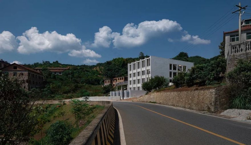 乡村梯田中的光影酒店 · 棠之酒店丨中国郴州丨米凹工作室-32