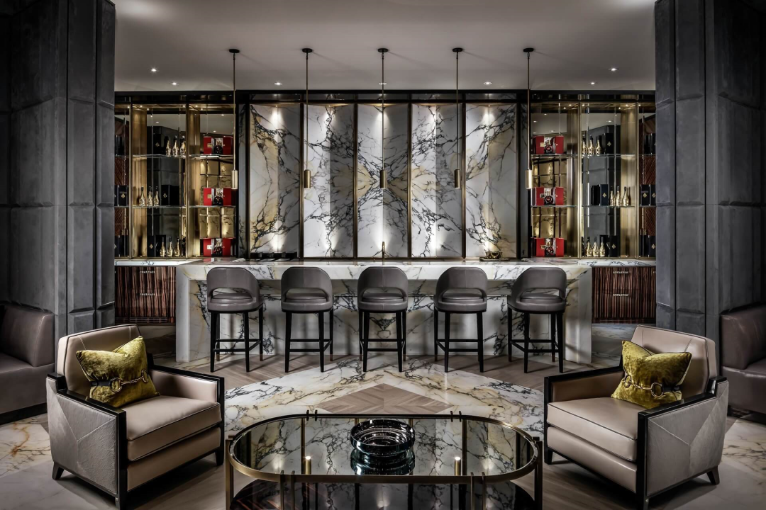 Drake 亿元豪宅揭秘,现代奢华与古典艺术的完美融合-59