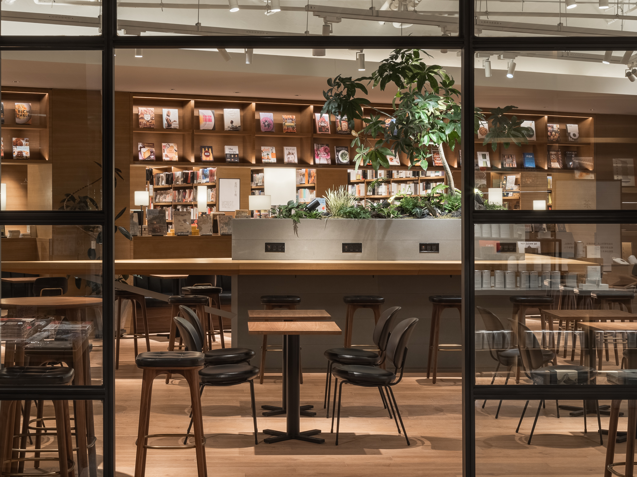 上海前滩太古里茑屋书店丨中国上海-21
