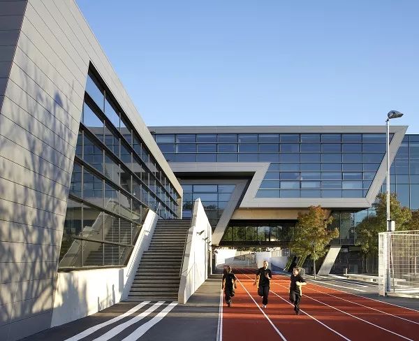 伦敦 ARK 伊芙琳·格雷斯学院——融入社区的共享教育空间-37