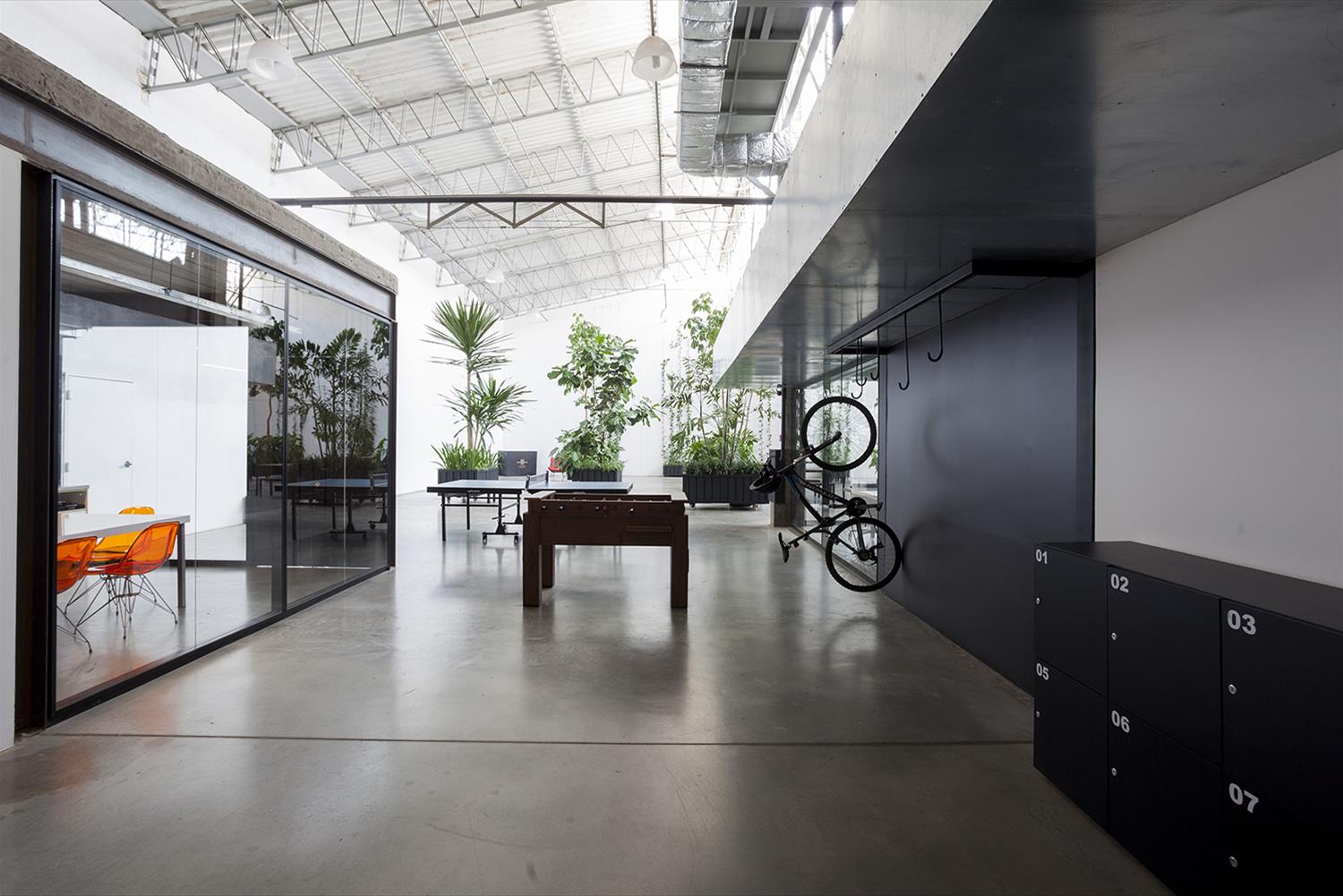 巴西 Paranoid 广告公司办公室-9