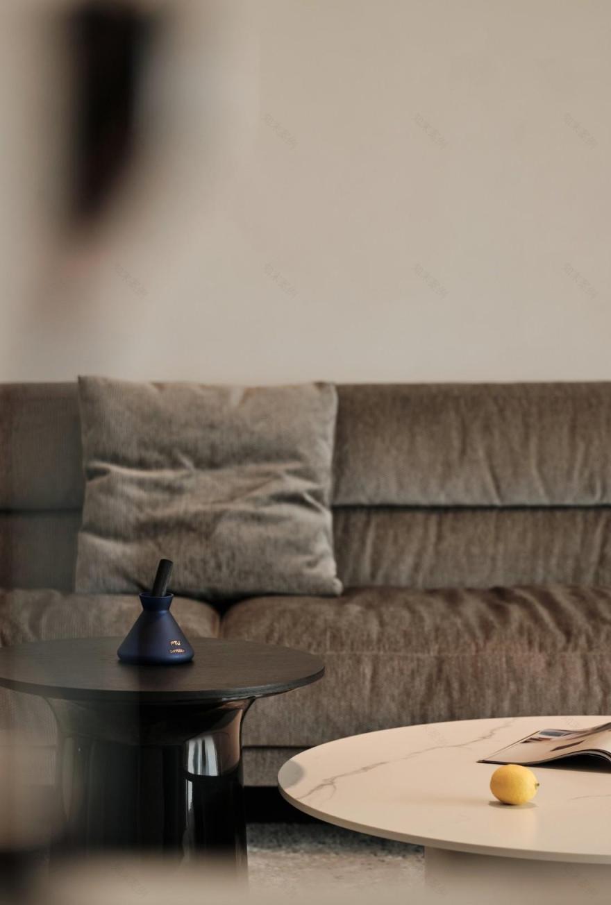 高级灰湖景房室内设计-19