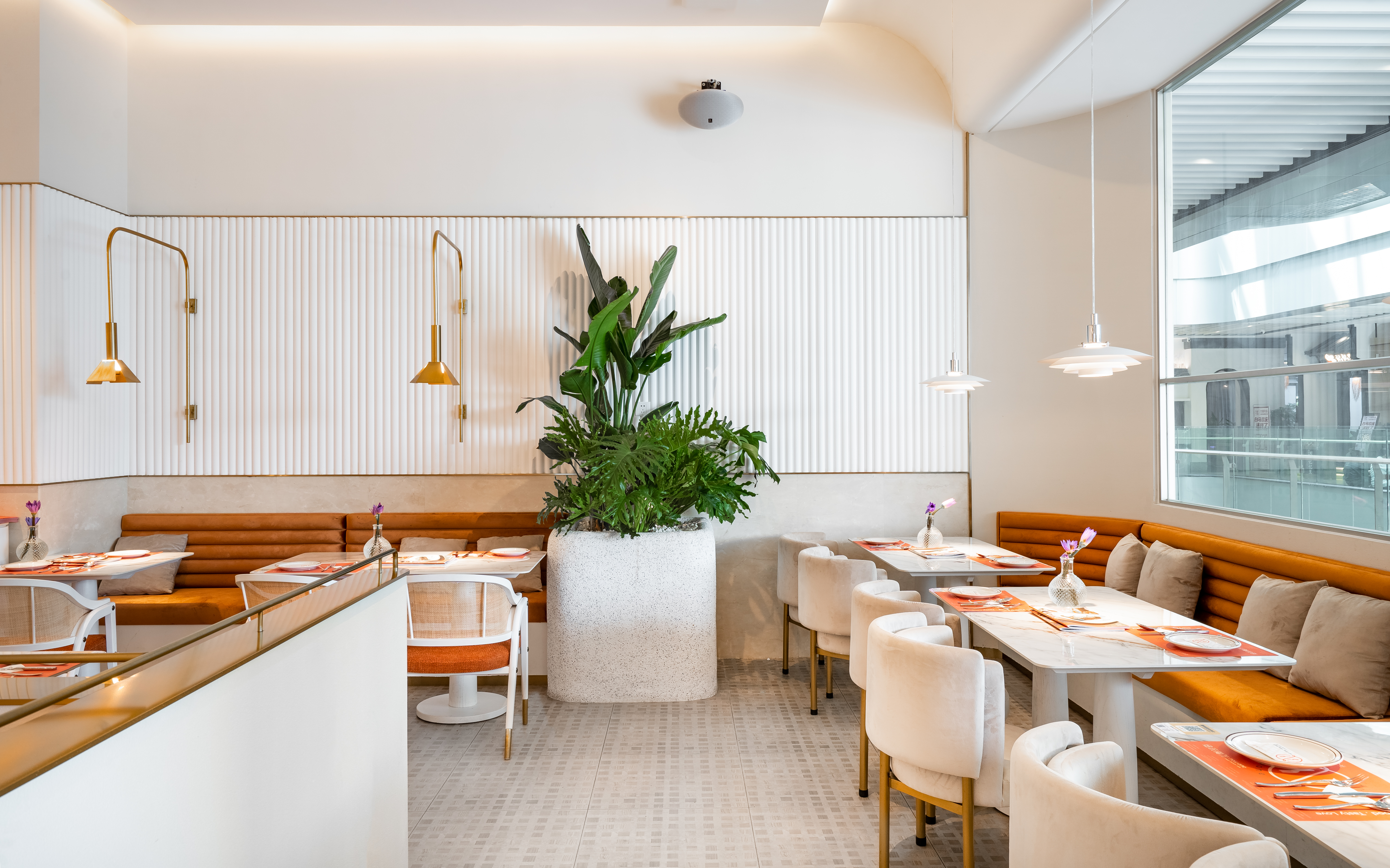 纽玩西餐厅丨中国重庆丨重庆派派全案设计公司-18