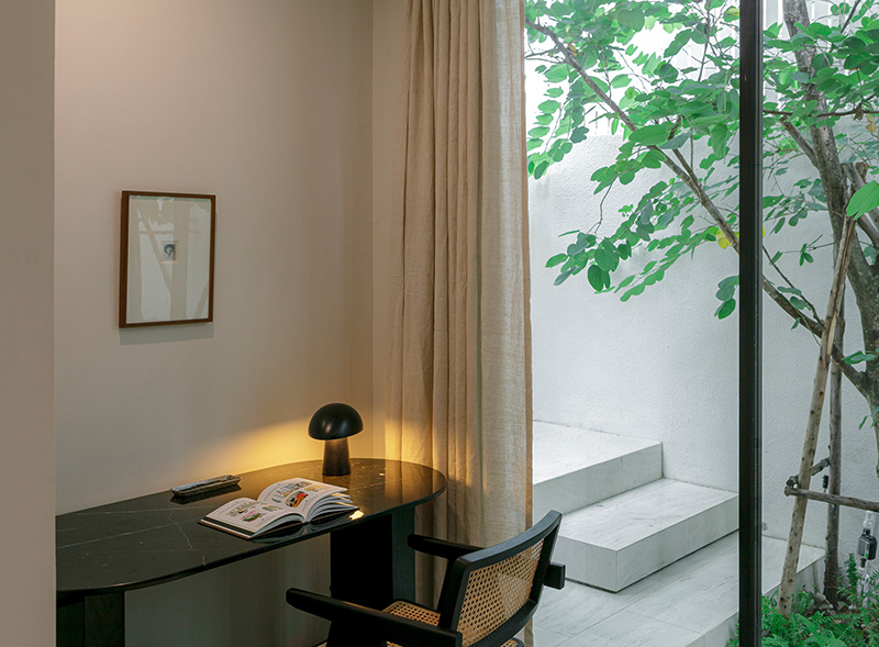 曼谷白色简约别墅，营造海滨度假氛围-17