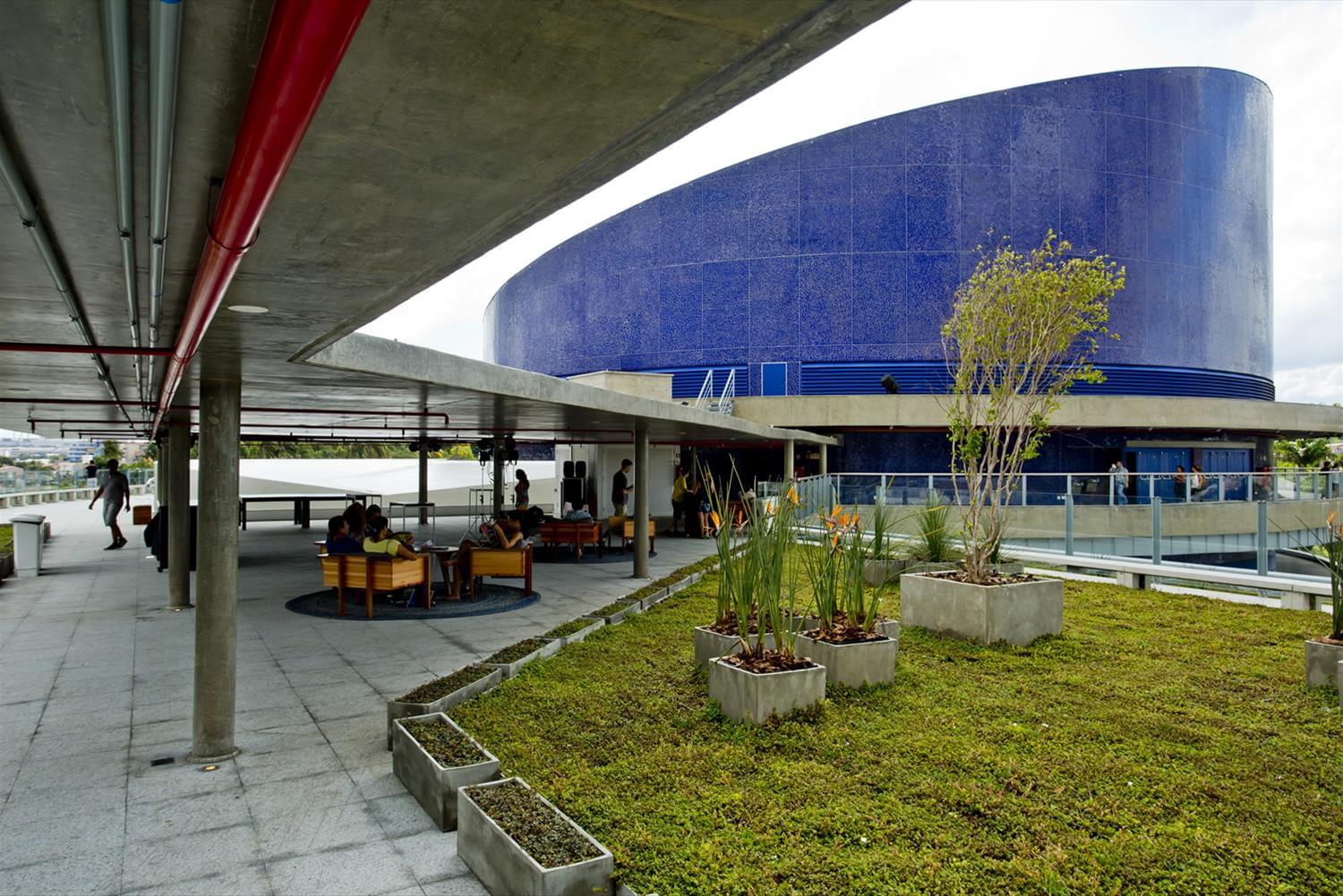 巴西 Sesc Jundiaí运动中心 | 绿色环保与现代设计的完美结合-4