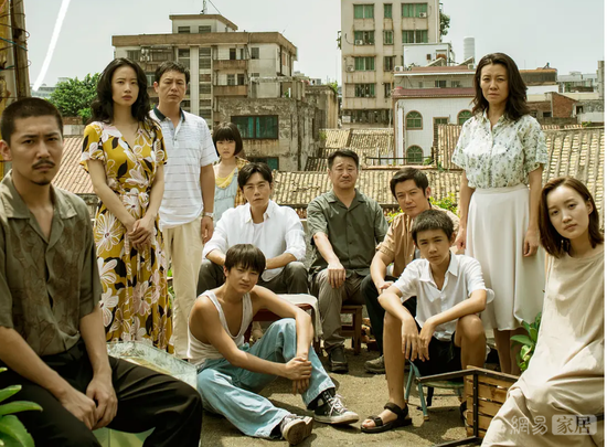 《隐秘的角落》家居设计解读,品味剧情背后的空间美学-4