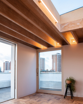 伍德斯托克屋顶生活与工作空间