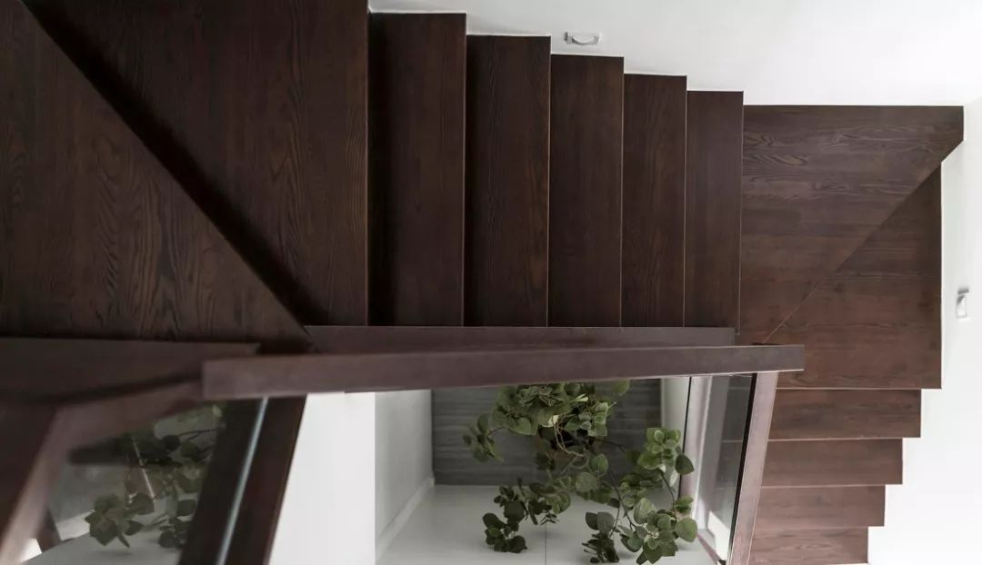 现代复式住宅-12