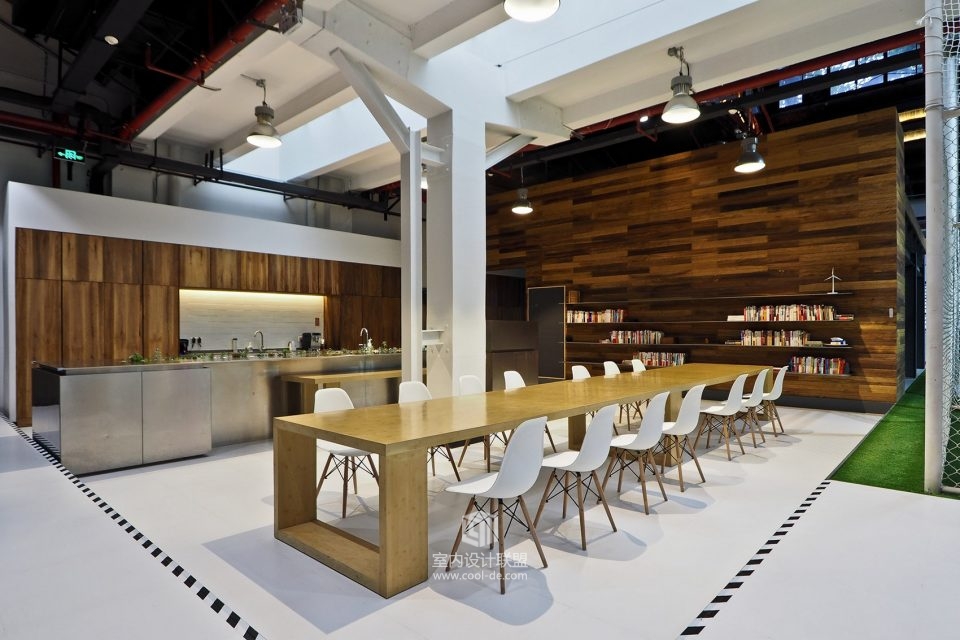 杜兹设计丨丨一艘悬浮的“战舰” – 幸福码头8号楼空间改造项目，上海-6