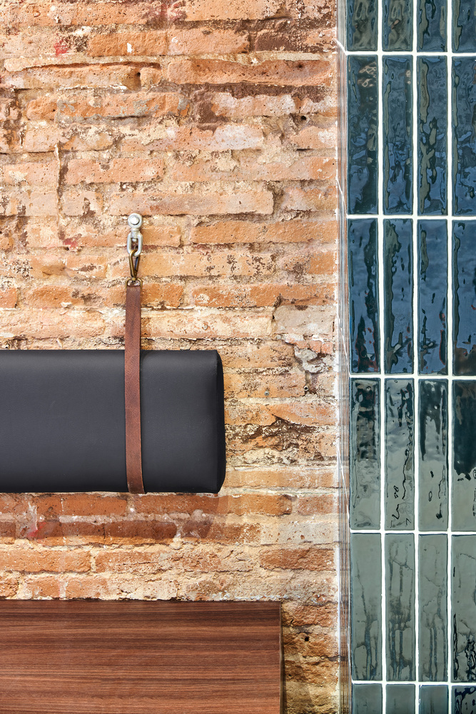 巴塞罗那的温暖工业风 | Nina Barcelona Restaurant-33