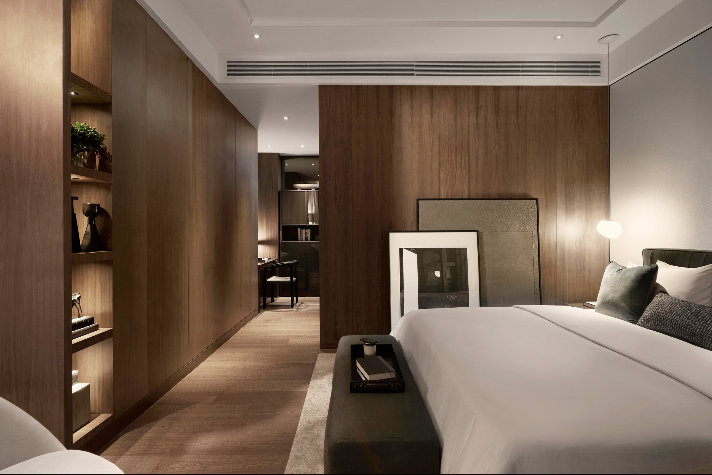 Contemporary Living in an Iconic Location — Design Anthology-3