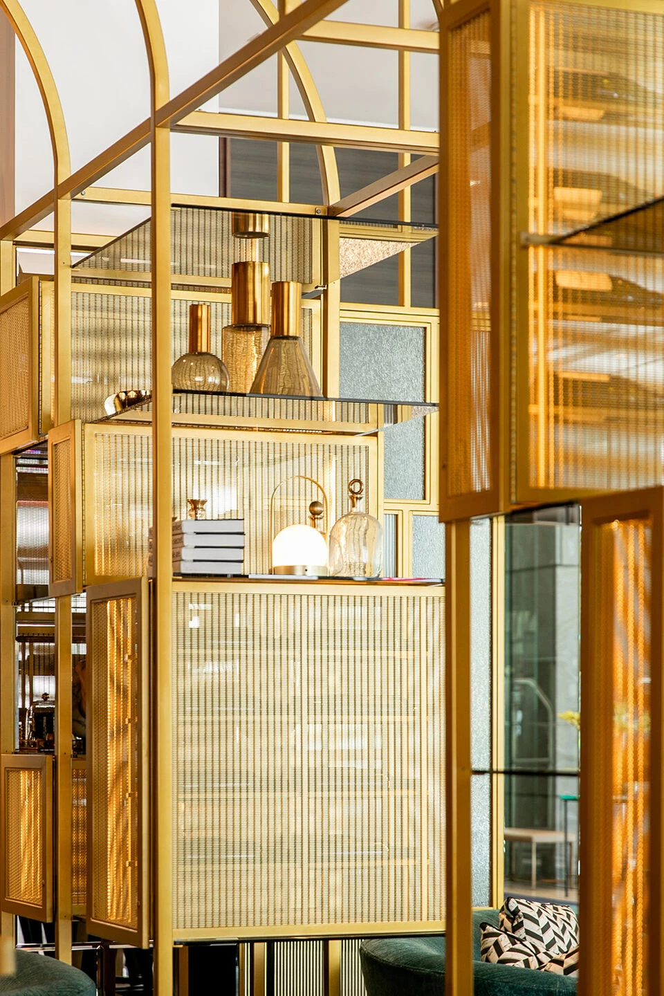 阿斯特拉 瑞吉丨美国丨blacksheep-9