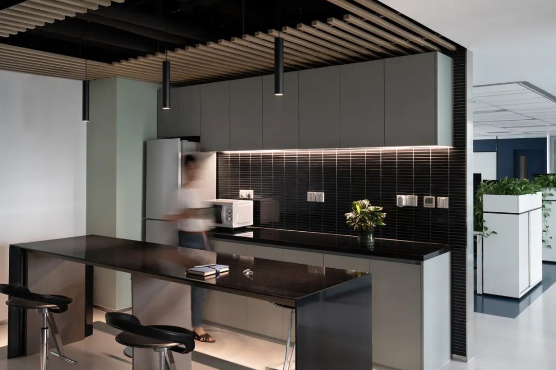 北京新忆科技办公空间丨中国北京丨LU DESIGN 野路建筑设计-37