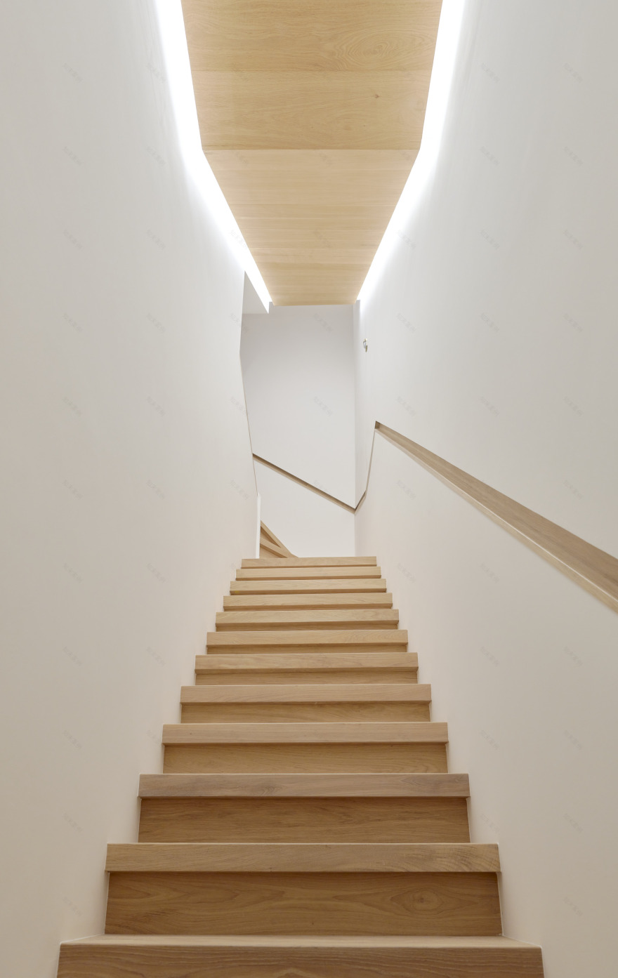 阿姆斯特丹 V31 顶层公寓丨荷兰阿姆斯特丹丨zUstudio-27