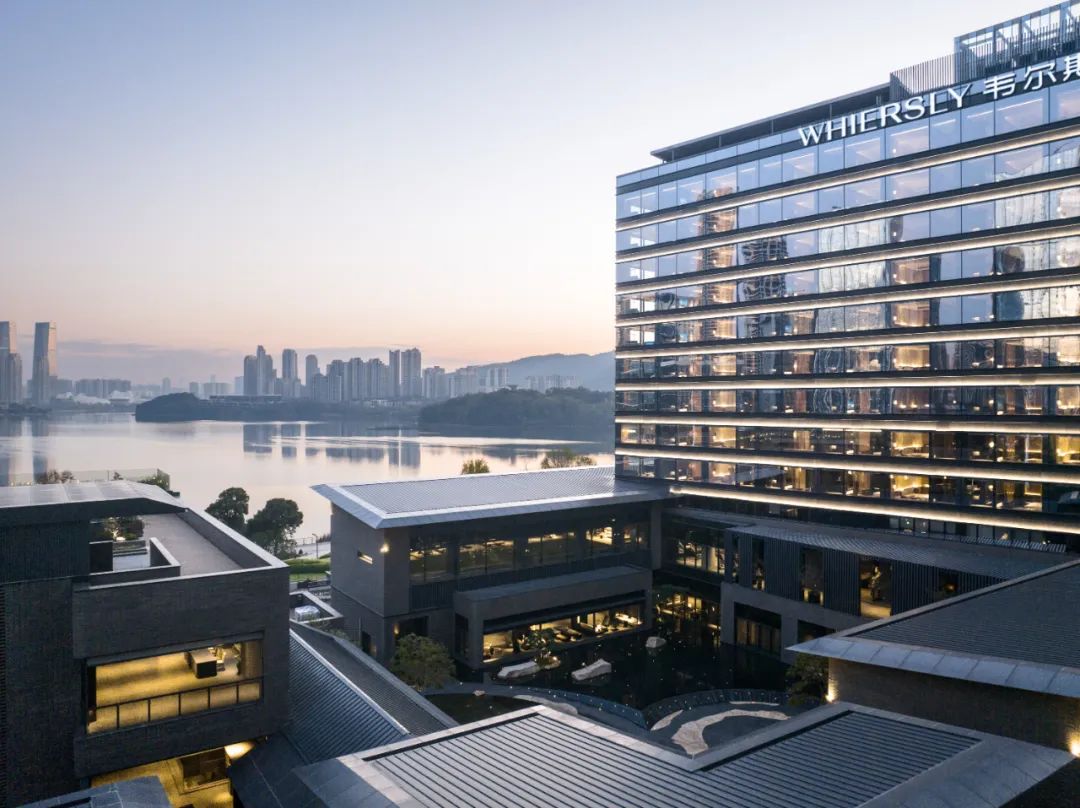 梅溪湖·韦尔斯利酒店丨中国长沙丨之行建筑设计事务所,HOUPAL厚派建构等多家-32