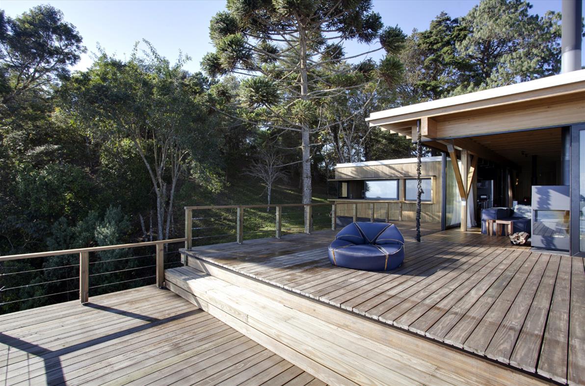 巴西 Bocaina 山居 | 木质结构的北欧风格度假屋-7