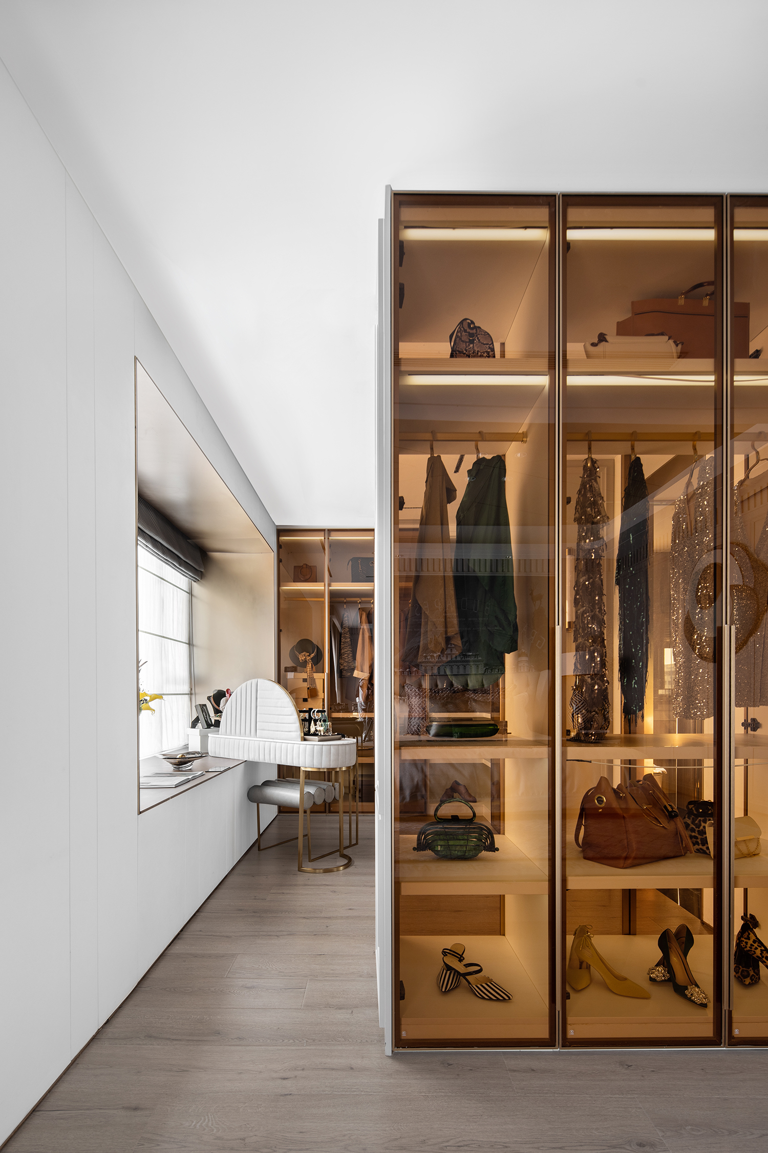 中梁·西安 国宾府上叠别墅丨中国西安丨几朵设计-31