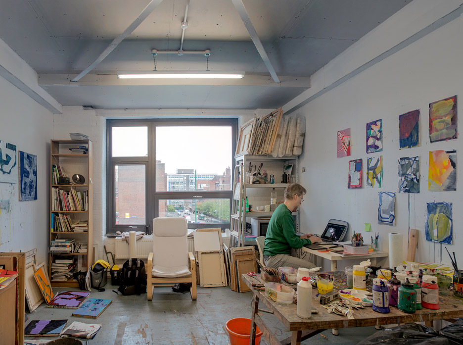 伦敦黛博拉大厦艺术慈善空间改造-9