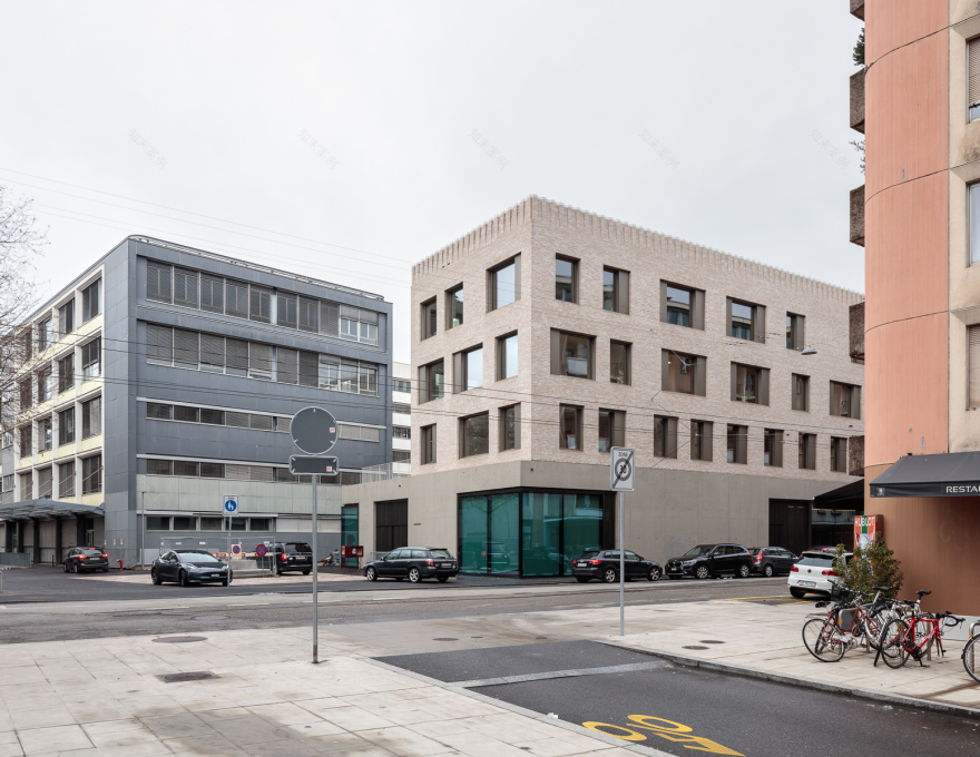 意大利 Jonction 社区服务楼丨Lacroix Chessex-7